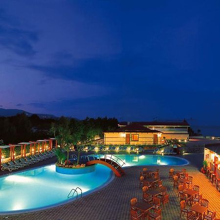 Trevi Village กัมโปรา ซาน โจวานนี ภายนอก รูปภาพ