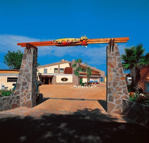 Trevi Village กัมโปรา ซาน โจวานนี ภายนอก รูปภาพ