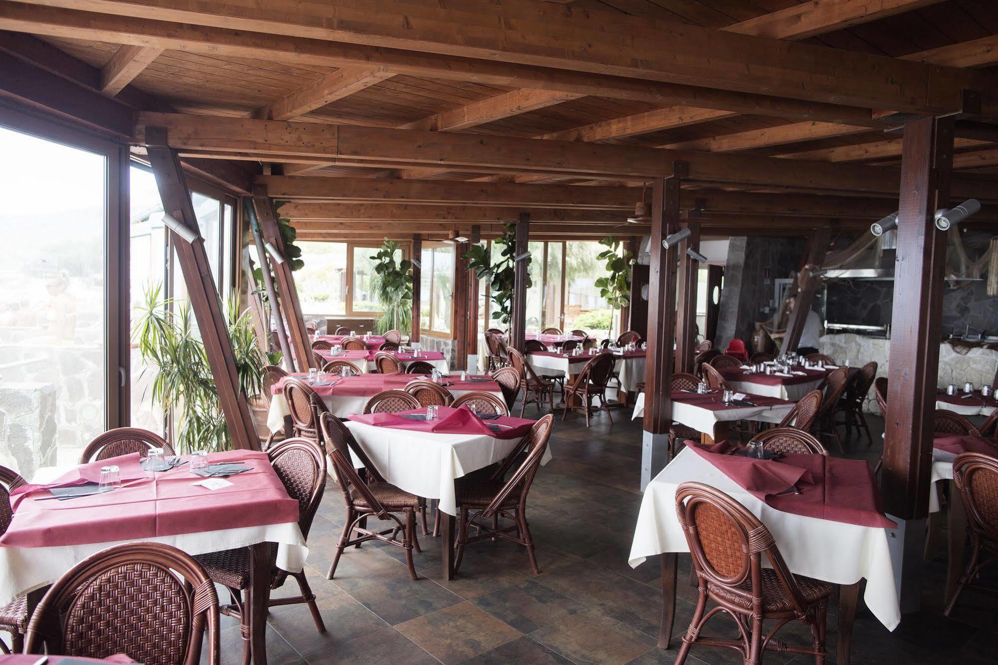 Trevi Village กัมโปรา ซาน โจวานนี ภายนอก รูปภาพ