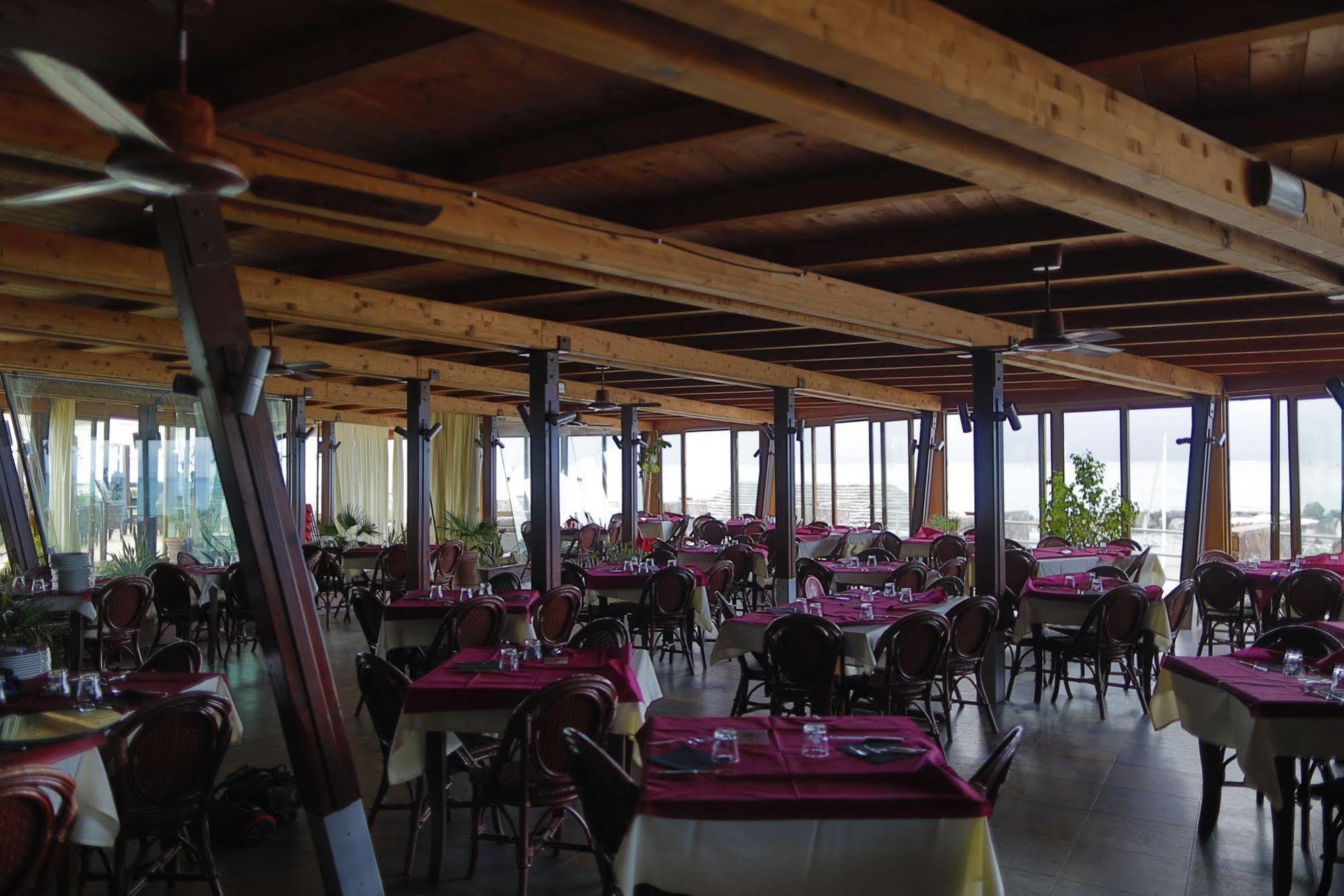 Trevi Village กัมโปรา ซาน โจวานนี ภายนอก รูปภาพ